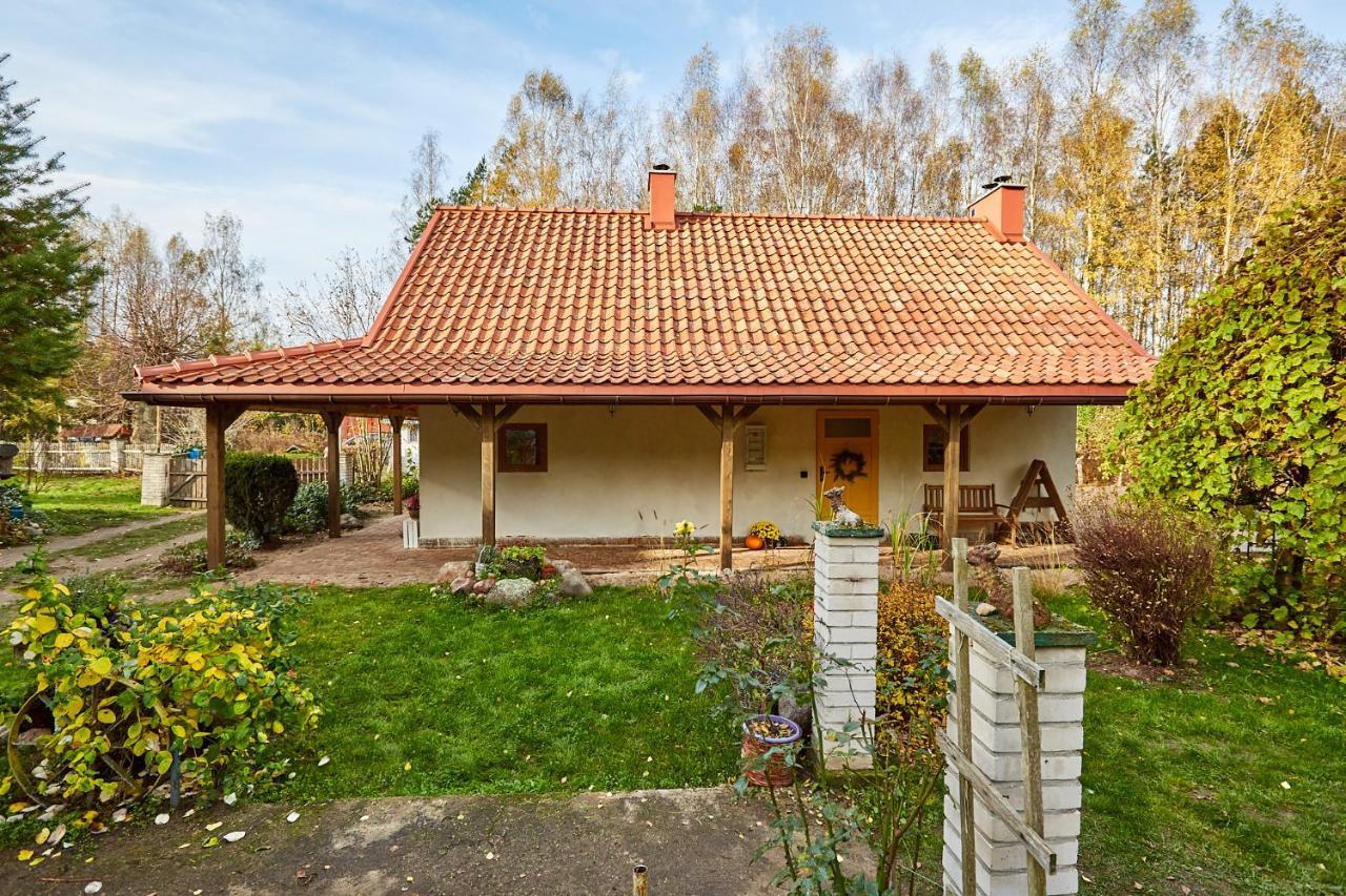 Siedlisko Przystanek Szczescie Piasutno